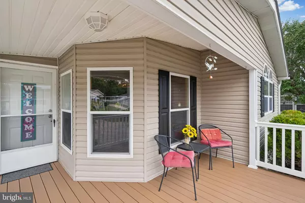 Williamstown, NJ 08094,492 SHADOWCREEK LANE