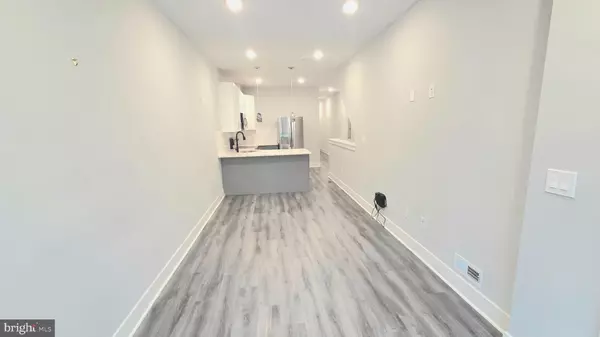 Philadelphia, PA 19139,5233 CHANCELLOR ST #1