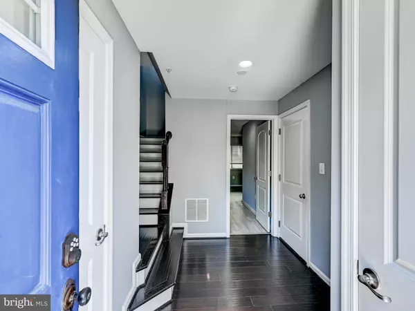 Elkridge, MD 21075,7335 SUMMIT ROCK RD