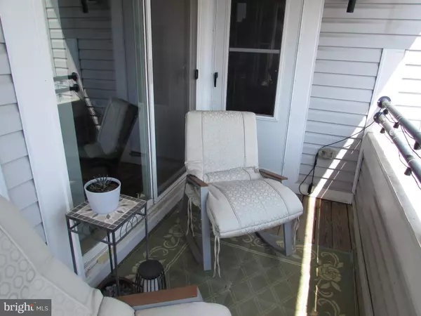 Odenton, MD 21113,602 MOONGLOW RD #304