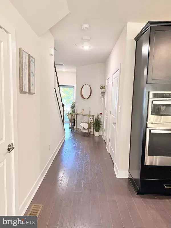 Exton, PA 19341,29 LOCHIEL LN