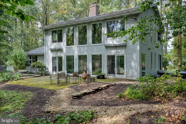 Lebanon, PA 17042,807 HOLLY LN