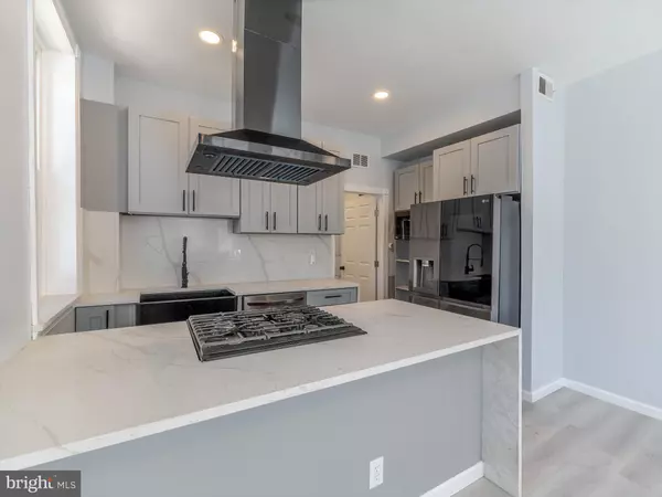 Philadelphia, PA 19107,1108 LOCUST ST #2ND FLOOR