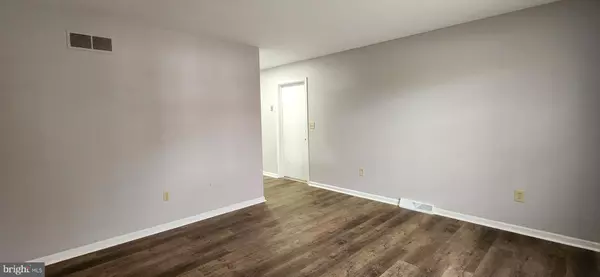 Dover, DE 19901,30 TISCHER DR