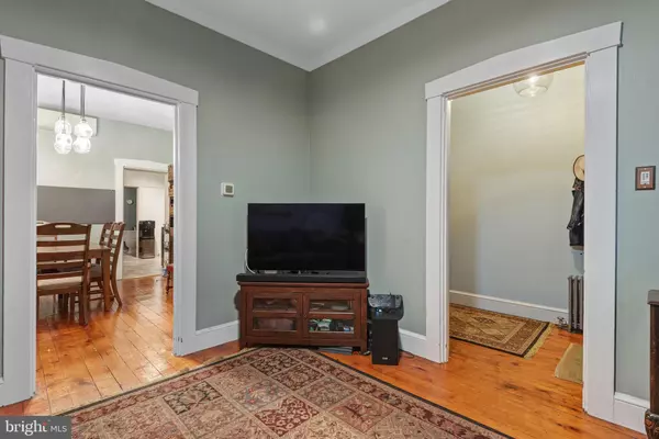 Lancaster, PA 17602,246 E WALNUT ST