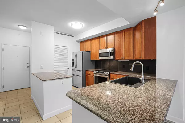 Washington, DC 20001,400 MASSACHUSETTS AVE NW #405