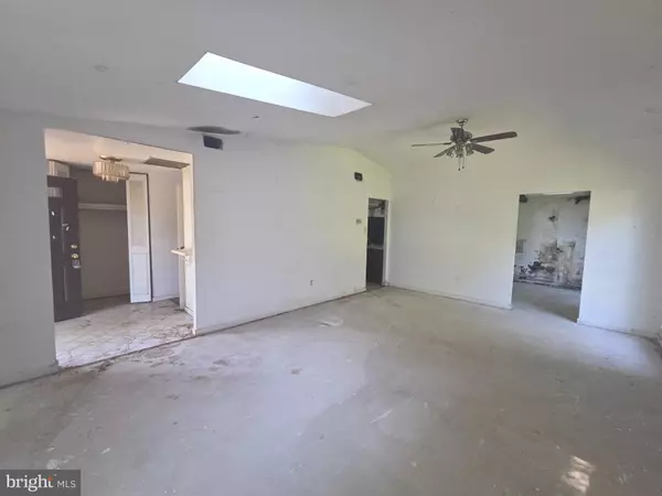 Columbia, MD 21045,9029 FLICKER PL