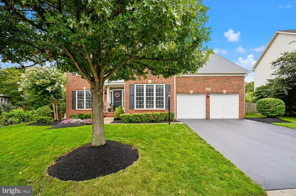 Aldie, VA 20105,42092 PORCH LIGHT DR