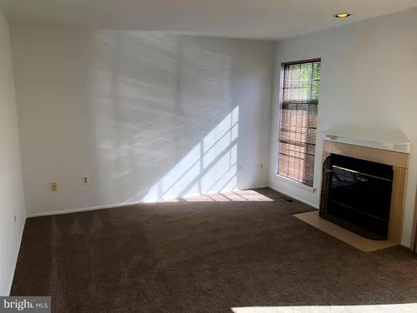 Marlton, NJ 08053,56 BURGUNDY DR