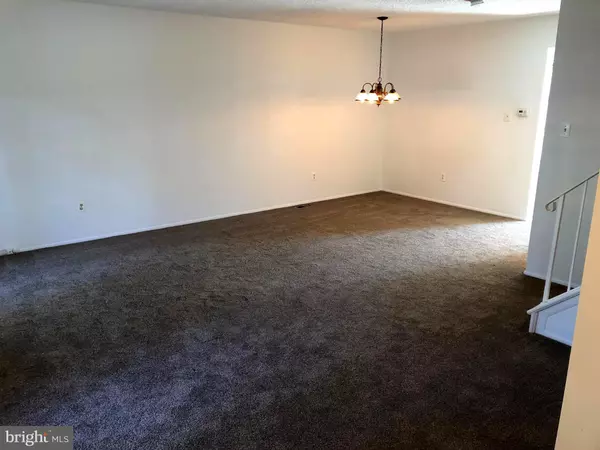 Marlton, NJ 08053,56 BURGUNDY DR