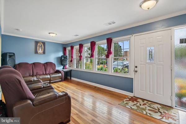 Herndon, VA 20170,1232 WILSHIRE DR