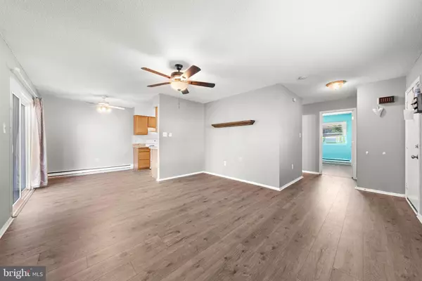 Barnegat, NJ 08005,25 S SEAS CT