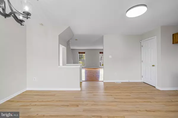 Bear, DE 19701,15 S TRIBBIT AVE