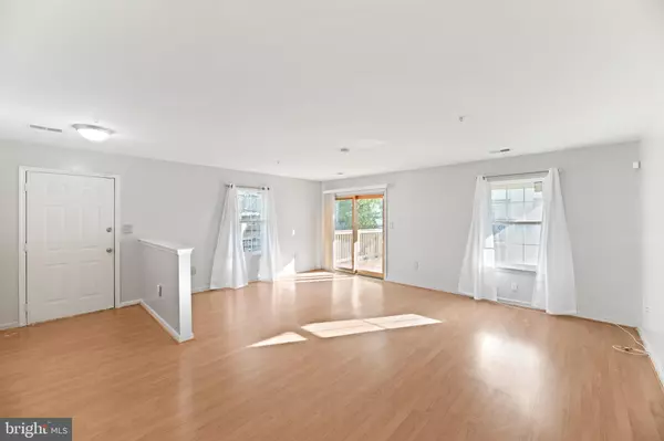 Suitland, MD 20746,4120 CRAB APPLE CT #1