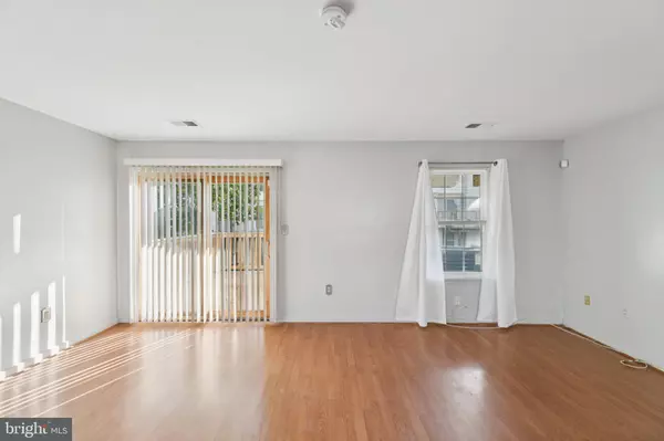 Suitland, MD 20746,4120 CRAB APPLE CT #1