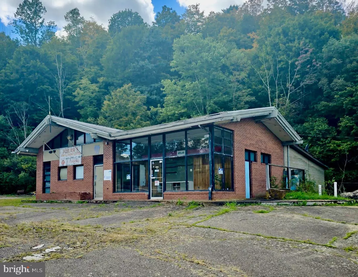 White Haven, PA 18661,940 POWER HOUSE RD