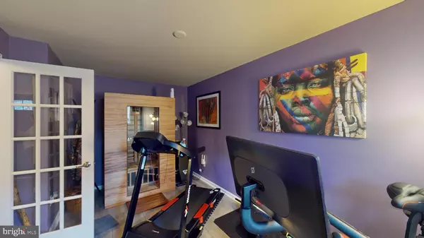 Greenbelt, MD 20770,8102 GREENBELT STATION PKWY