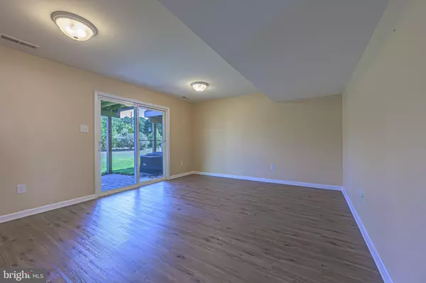 Williamstown, NJ 08094,1406 EXPOSITION DR