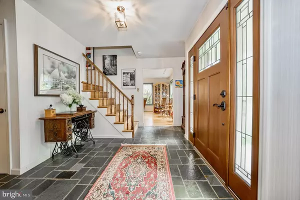 Malvern, PA 19355,2390 PINEVIEW DR