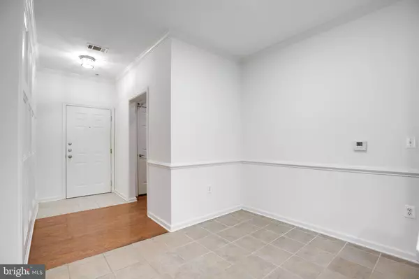 Centreville, VA 20120,13386 CONNOR DR #D