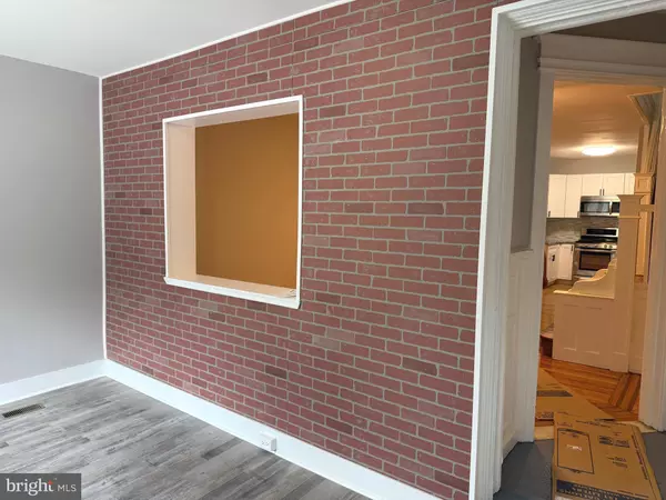 Philadelphia, PA 19141,1439 W OLNEY AVE