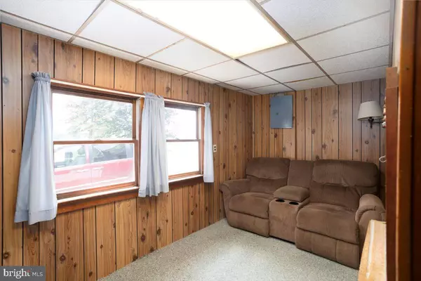 Hurlock, MD 21643,525 ACADEMY ST