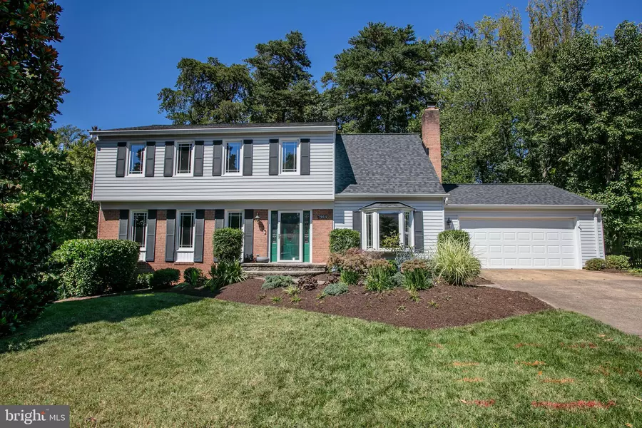 7914 COLORADO SPRINGS DR, Springfield, VA 22153