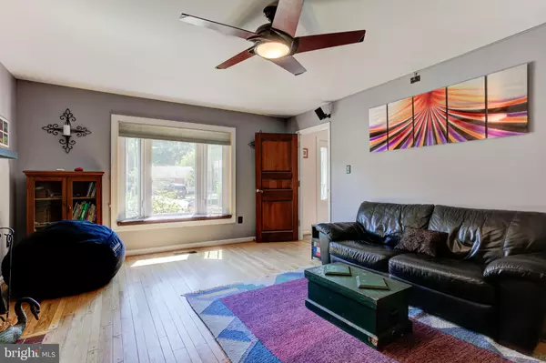 Springfield, VA 22153,7914 COLORADO SPRINGS DR