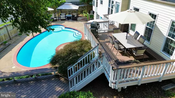 Centreville, VA 20121,6509 HARVEST MILL CT