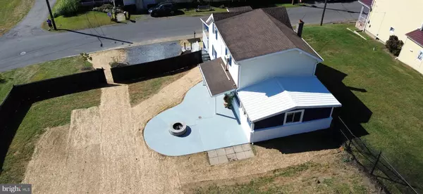 Lykens, PA 17048,526 CENTER ST