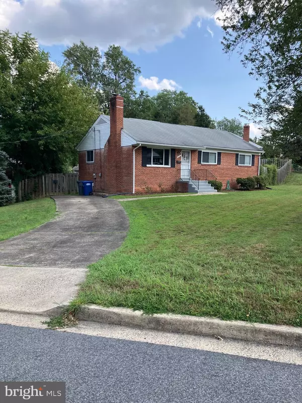 Annandale, VA 22003,3901 LONGSTREET CT