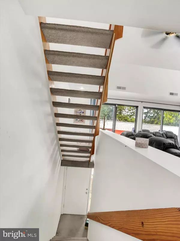 Mechanicsburg, PA 17055,591-6 GENEVA DRIVE