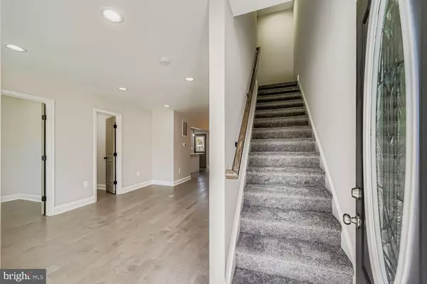 Baltimore, MD 21229,1102 MOUNT HOLLY ST