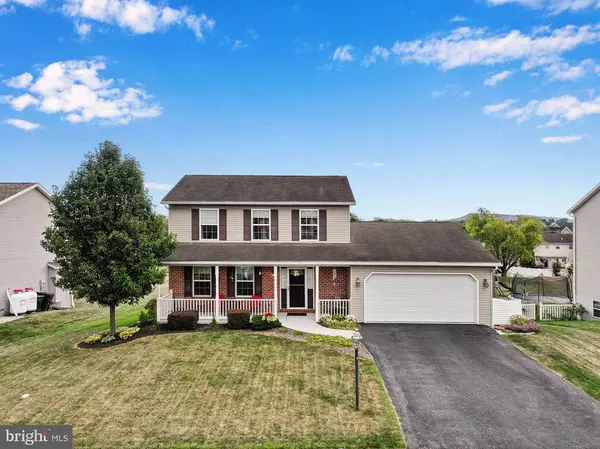 151 MARTEL CIR, Dillsburg, PA 17019