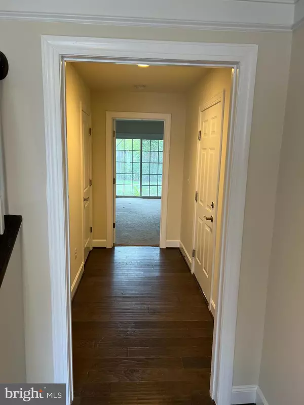 Manassas, VA 20109,8429 GIRVAN CT