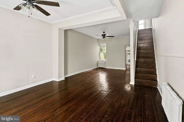 Philadelphia, PA 19127,127 SEVILLE ST