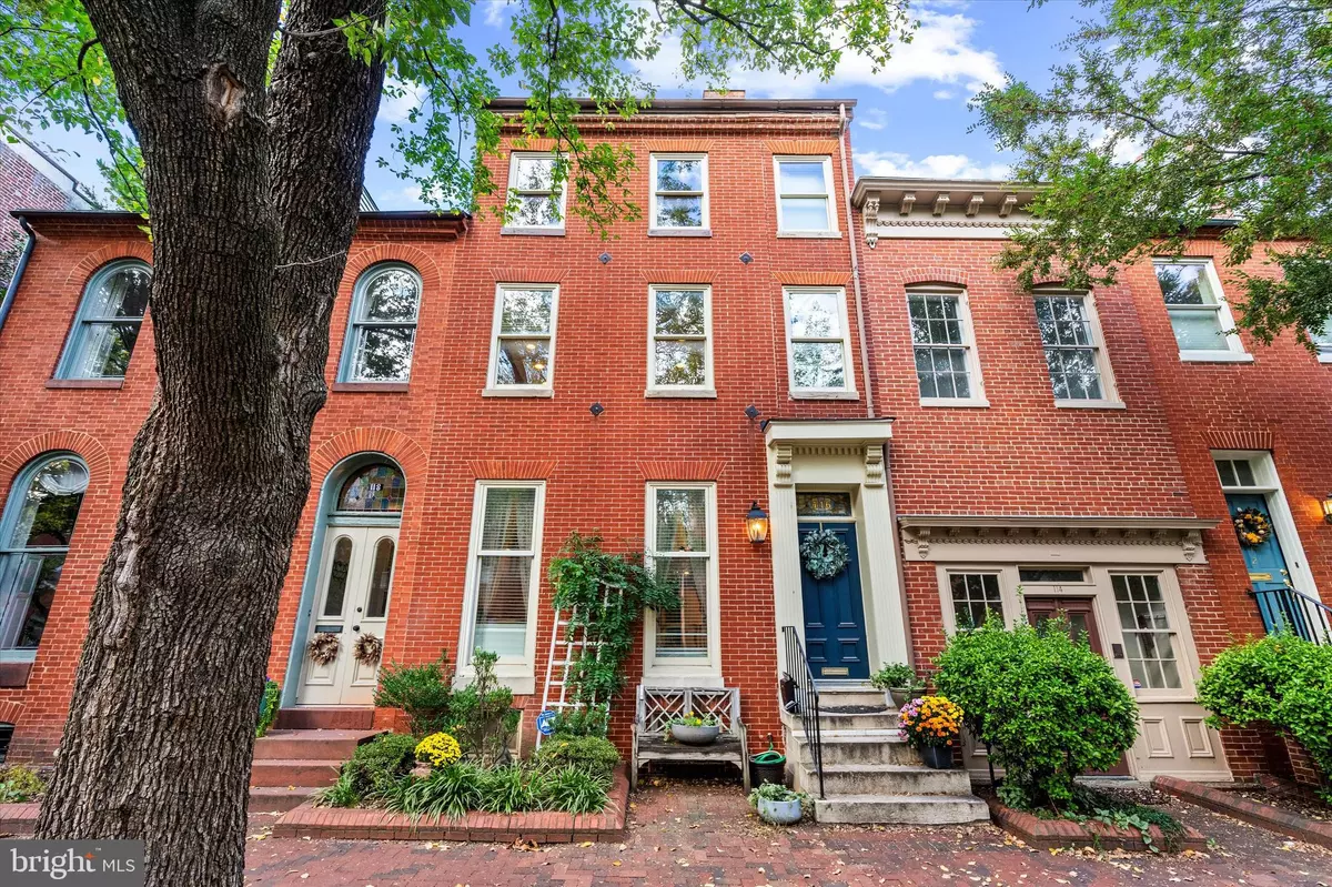 Baltimore, MD 21201,116 W LEE ST