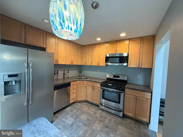 Lawrence Township, NJ 08648,22 RICKARD CT.