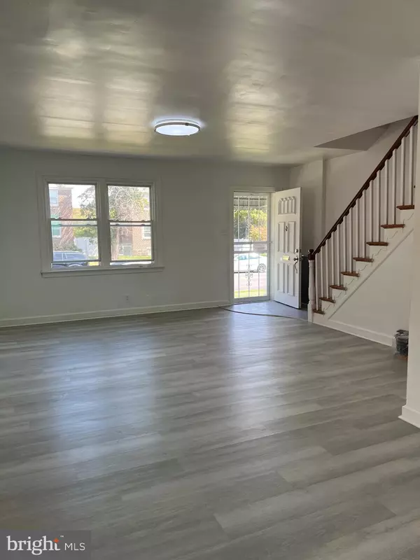 Philadelphia, PA 19111,1104 FANSHAWE ST