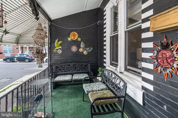 Philadelphia, PA 19132,2553 W OAKDALE ST