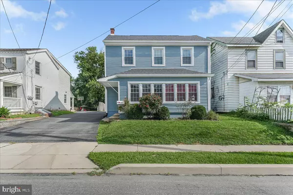 Oxford, PA 19363,643 MARKET ST