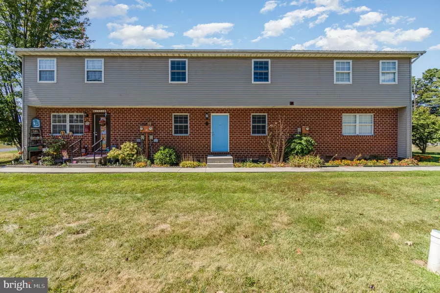 1552-B FAIRFIELD RD, Gettysburg, PA 17325