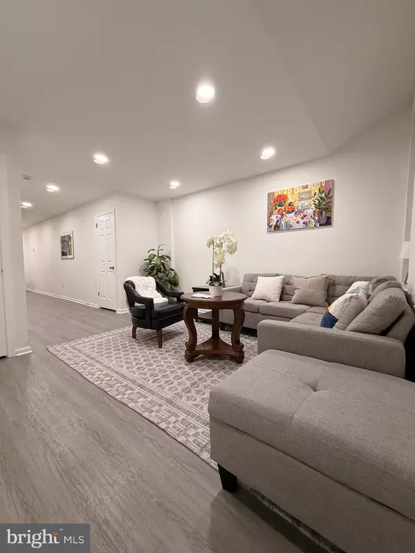 Philadelphia, PA 19122,2019 N 4TH ST