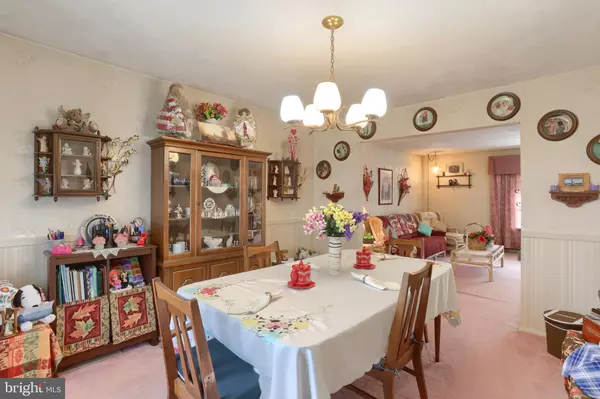 Hershey, PA 17033,81 LOCUST AVE