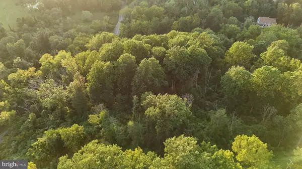 Phoenixville, PA 19460,554 MERLIN RD