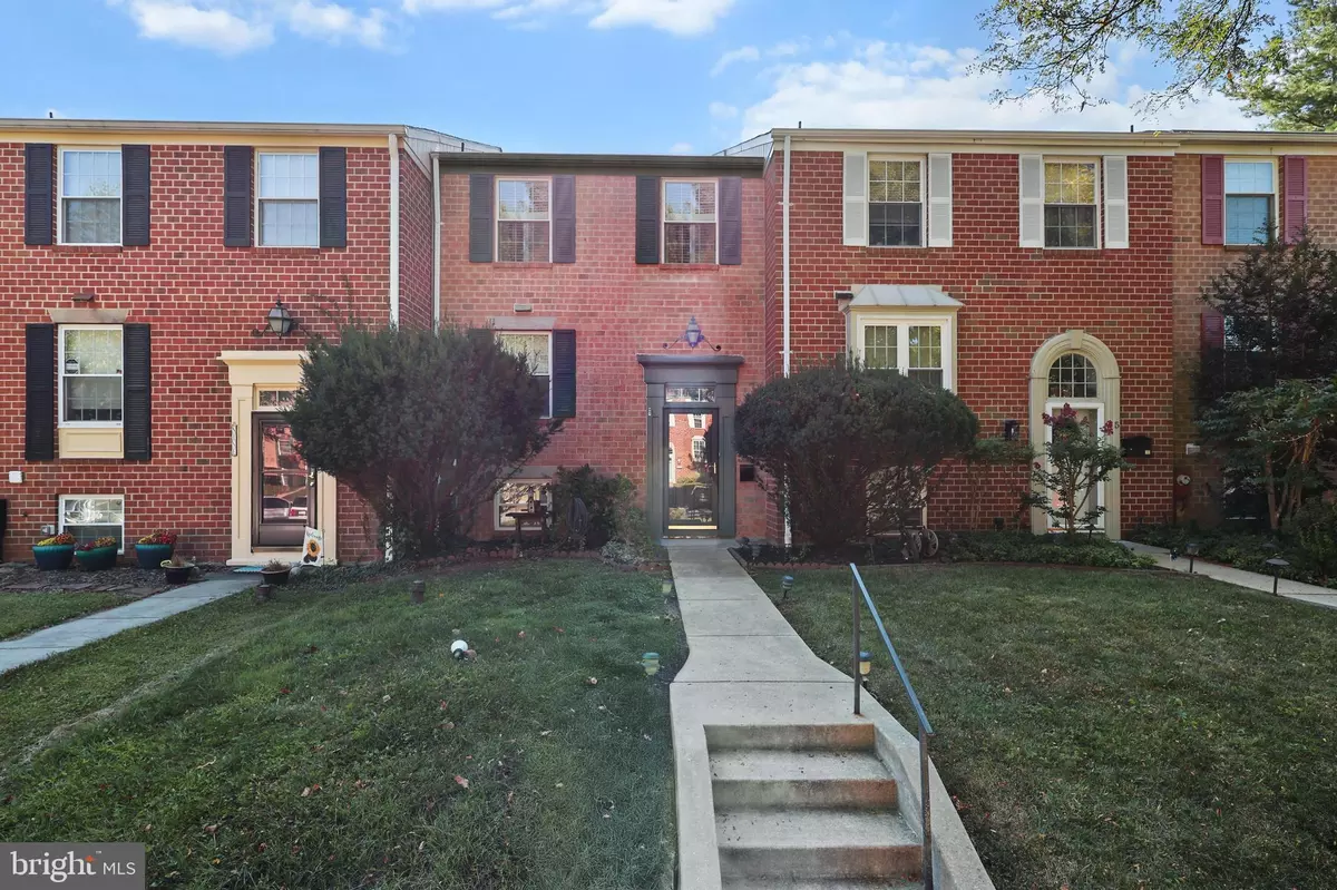 Lutherville Timonium, MD 21093,7 BLONDELL CT