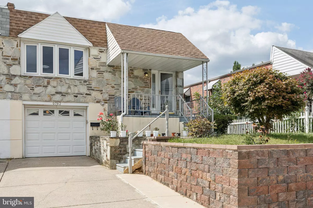 Philadelphia, PA 19115,9782 CLARK ST