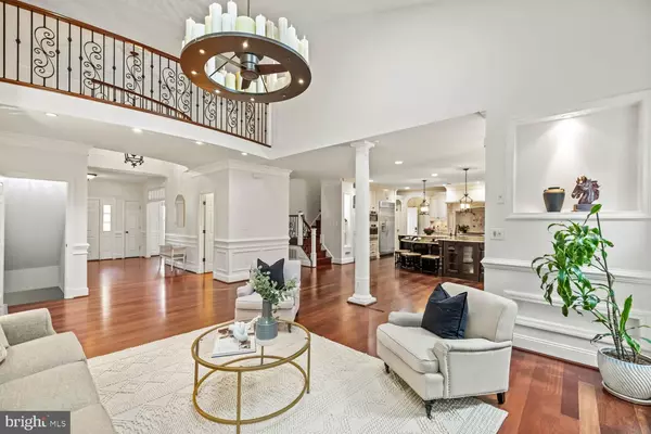 Herndon, VA 20170,11910 CRAYTON CT