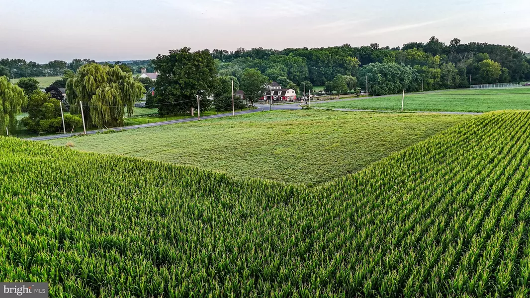 283 CAMBRIDGE RD, Gap, PA 17527