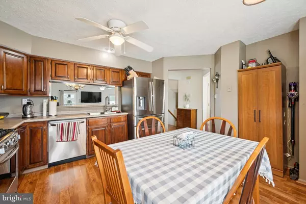 Glassboro, NJ 08028,102 HETTON CT